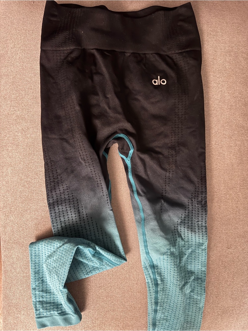 ALO Yoga Kids Black to Teal Ombre Leggings